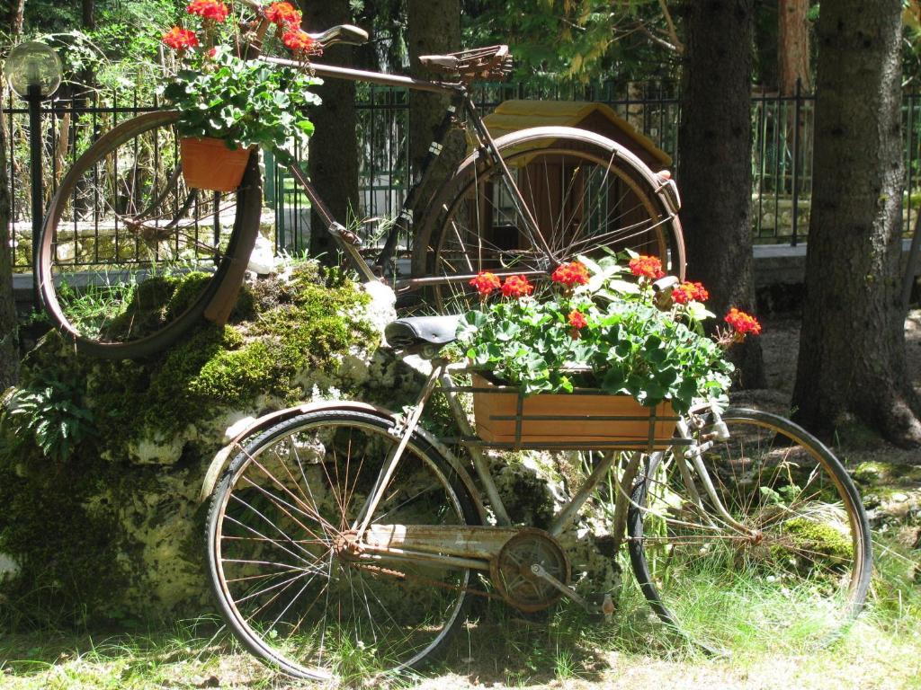 Lh Albergo Il Paradiso เปสกัสเซโรลี ภายนอก รูปภาพ